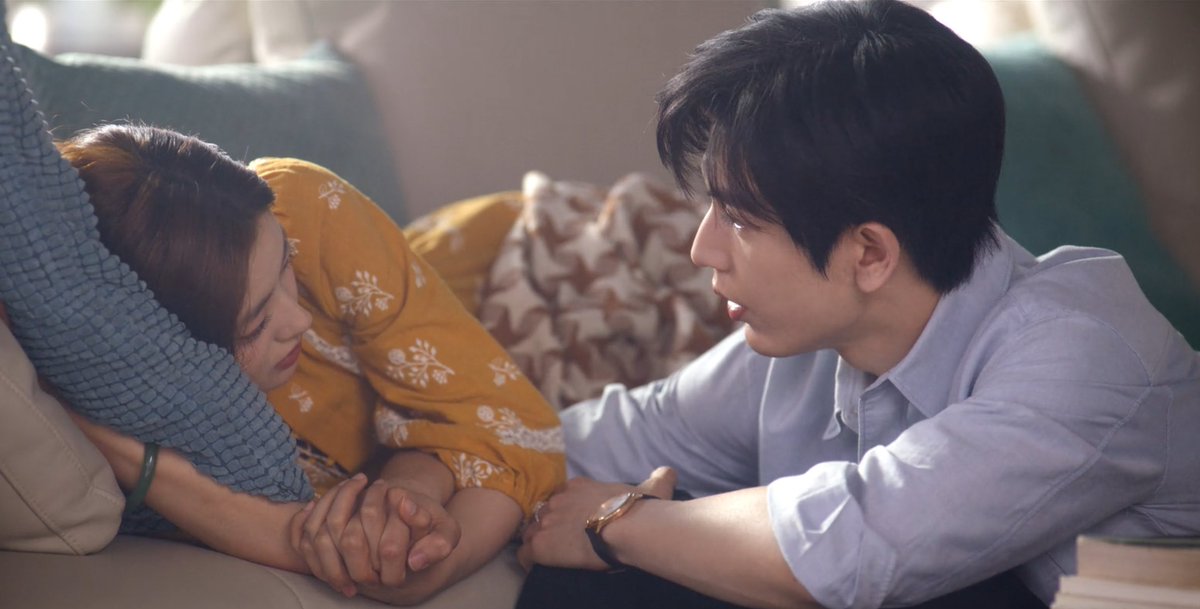 Lalalandrama_'s tweet photo. "Hope everyone with a beautiful heart finds lasting love, even in life’s quiet moments. And if you haven’t yet, or lost the courage to search, that’s okay. Love yourself first—love will find you."

#TheBestThing #爱你 
#ZhangLingHe #XuRuohan https://t.co/Ilvhf78twY