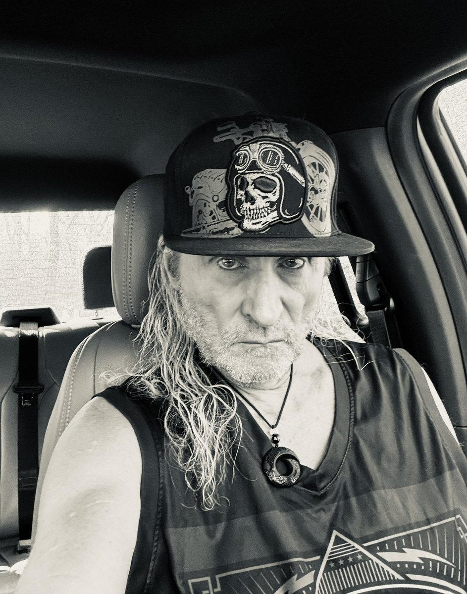 WildStreetArt's tweet image. Lots of interesting movie and TV auditions coming up. Lots of discussions with people about the ever changing landscape of Austin and the Texas Hill Country. Old Austin vs New Austin. 
#kevinkinkadeactor #kevinkinkade #texasactor #austin #texashillcountry #actorlife