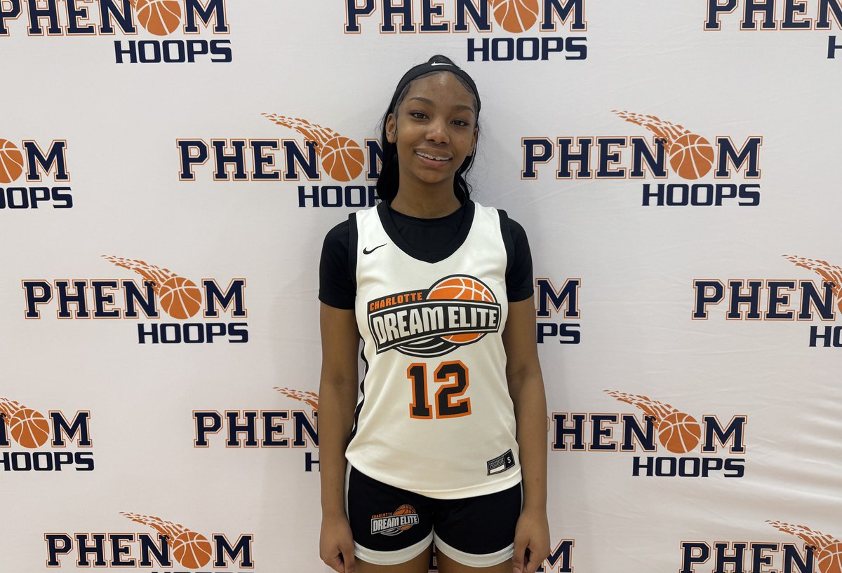 Lady Phenom Hoops tweet media