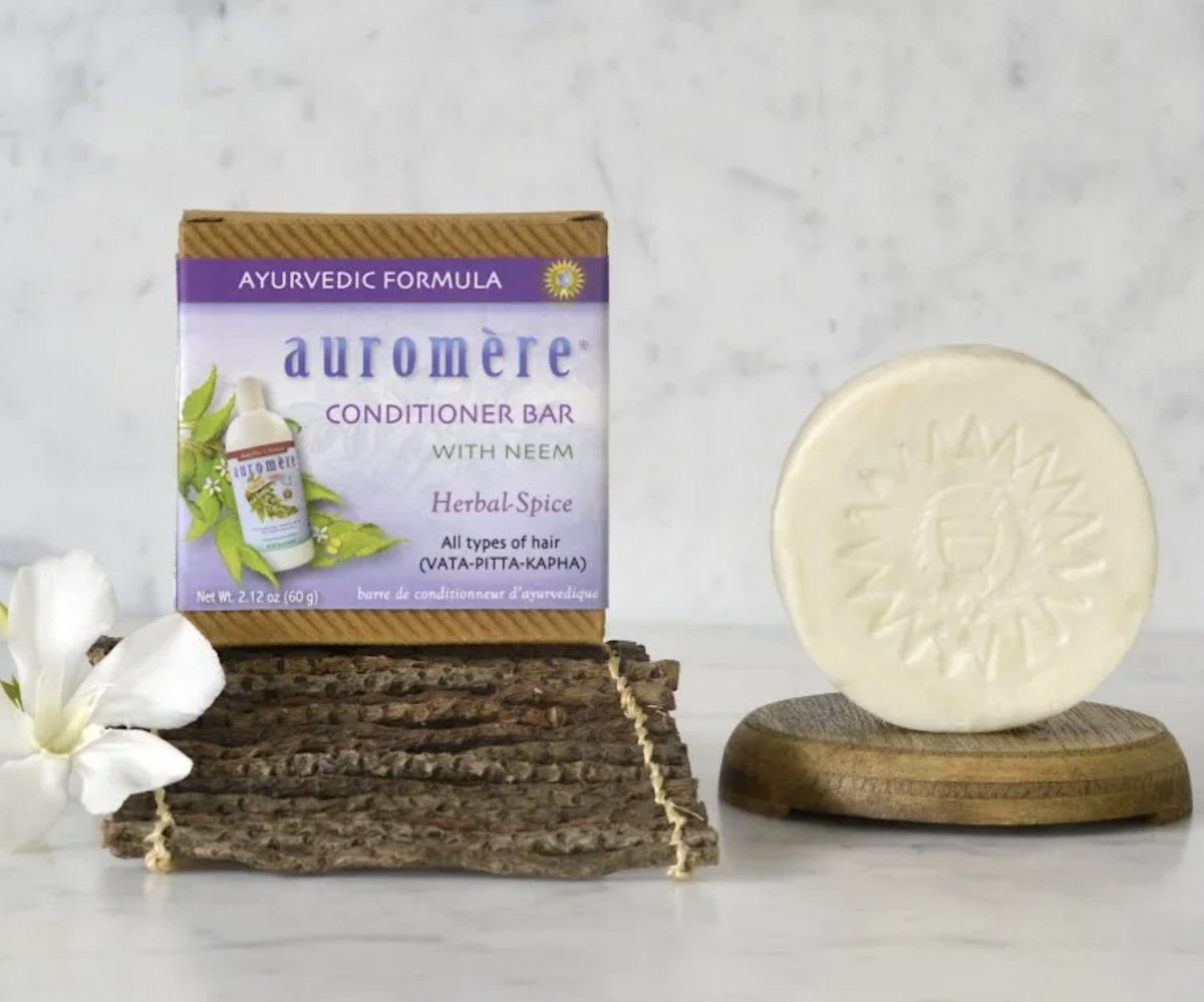 DailyGoodieBox tweet media