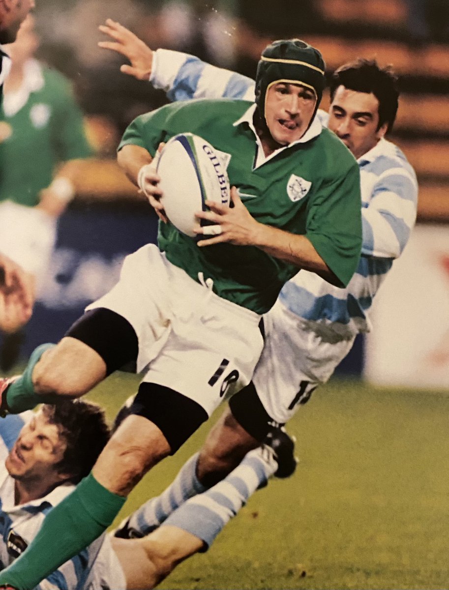 A couple of shots from the 1999 Rugby World Cup 

Andy Ward tries to help out Trevor Brennan in that famous scrap against the <a href="/wallabies/">Wallabies</a> 

David Humphreys tries to get something going against <a href="/lospumas/">Los Pumas</a> on that fateful night in Lens

#SUFTUM #RWC1999