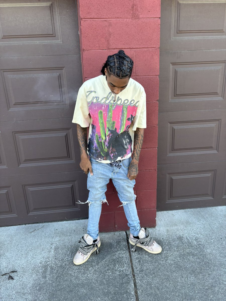 mirrosama_'s tweet photo. 🤹🏽 https://t.co/0YPT9hohf9