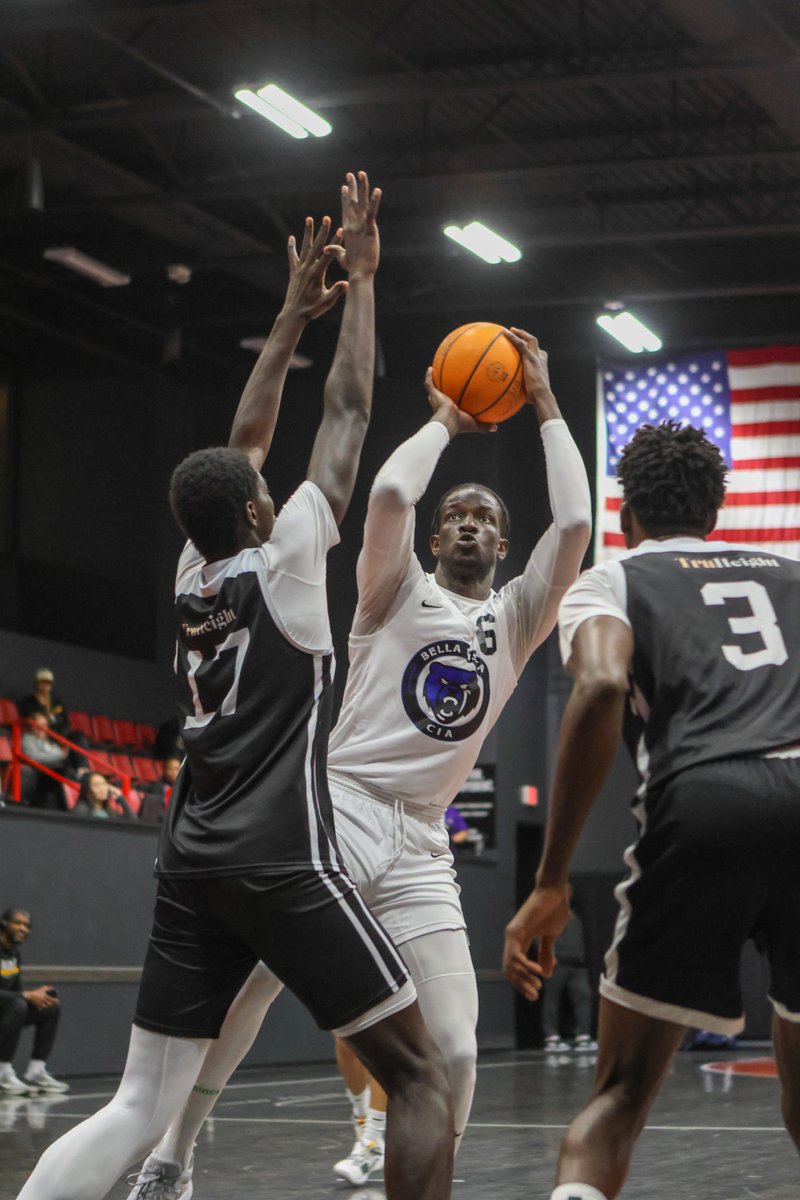 Rodger Bohn (@rodgerbohn) on Twitter photo 6'10 4βοΈ '25 Mouhamed Sylla showed why he's best big man in #EIBC for CIA <a href="/BellaVistaHoops/">Bella Vista Prep π»</a>. The 10pts,11 reb,4 blks the Senegalese big had don't do justice the impact he had,or upside he brings to #GT #StingEm.
More on <a href="/Ballislife/">Ballislife.com</a> π
ballislife.com/faith-family-wβ¦
πΈ <a href="/markdustphoto/">markdustphoto</a> 6'10 4βοΈ '25 Mouhamed Sylla showed why he's best big man in #EIBC for CIA <a href="/BellaVistaHoops/">Bella Vista Prep π»</a>. The 10pts,11 reb,4 blks the Senegalese big had don't do justice the impact he had,or upside he brings to #GT #StingEm.
More on <a href="/Ballislife/">Ballislife.com</a> π
ballislife.com/faith-family-wβ¦
πΈ <a href="/markdustphoto/">markdustphoto</a>