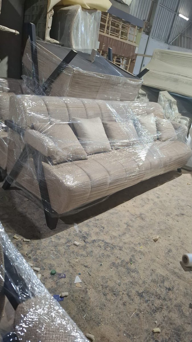 WadiahGDin's tweet photo. اثث بيتك باجمل وارقى موديلات الكنب والمفروشات بسعر المصنع
للاستفسارات 
تواصل الان: 0547517242 
#انورت_بقدومك_جده_يا_ابوفهد
#خادم_الحرمين_الشريفين https://t.co/6vFoLVtdQM