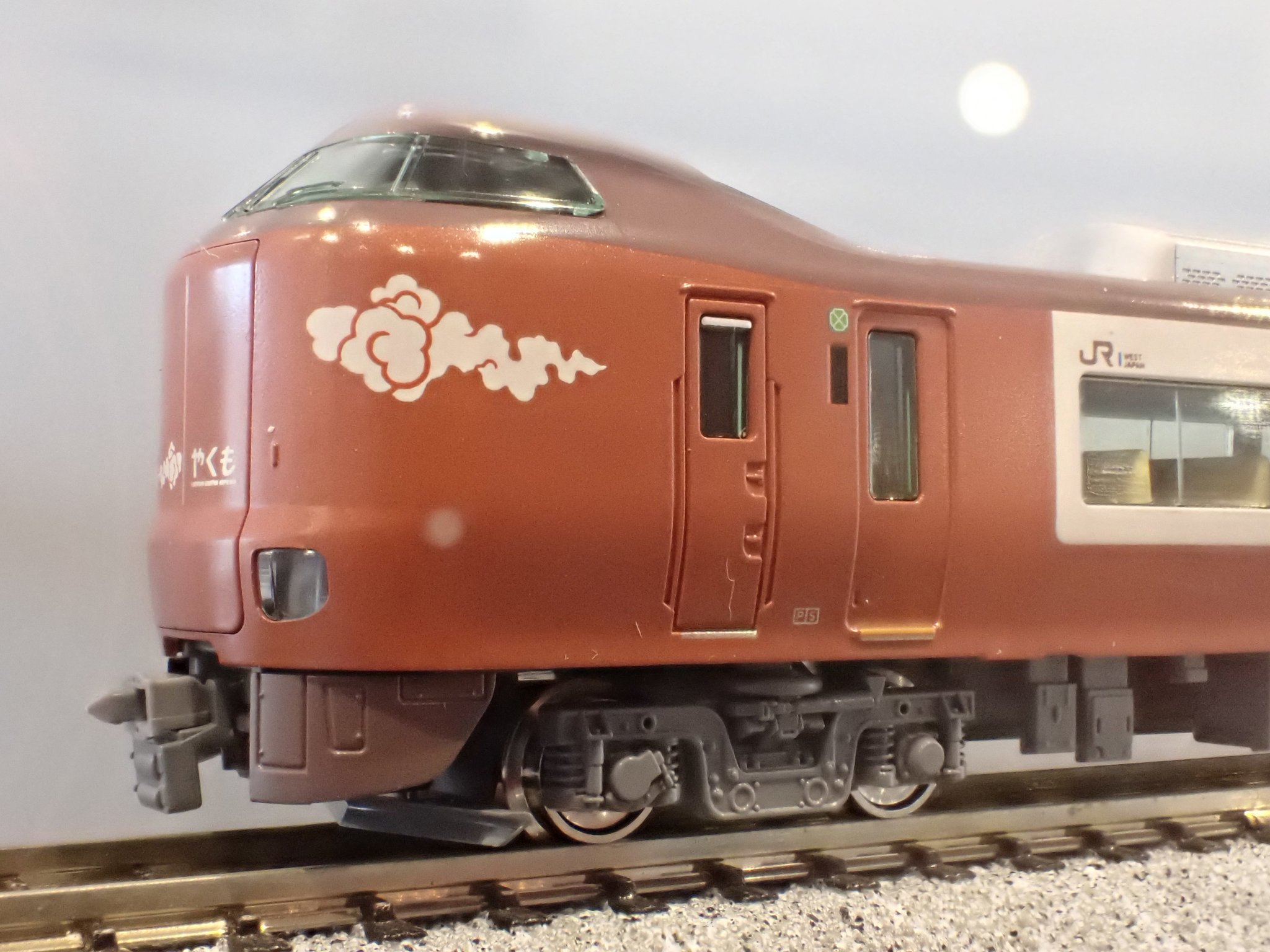 KATO 273系 やくも (Y8編成) 810DXTuXCDL._UF350,350_QL80_.jpg