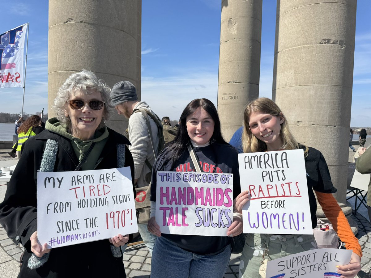vict0rially's tweet photo. we wont back down. freedom for ALL https://t.co/Rsgud2DgqM