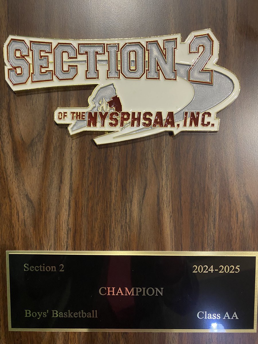 Congratulations to the Section 2 Class AA Champion- Niskayuna Silver Warriors!!!

Let’s go!!!
#NiskyFamily