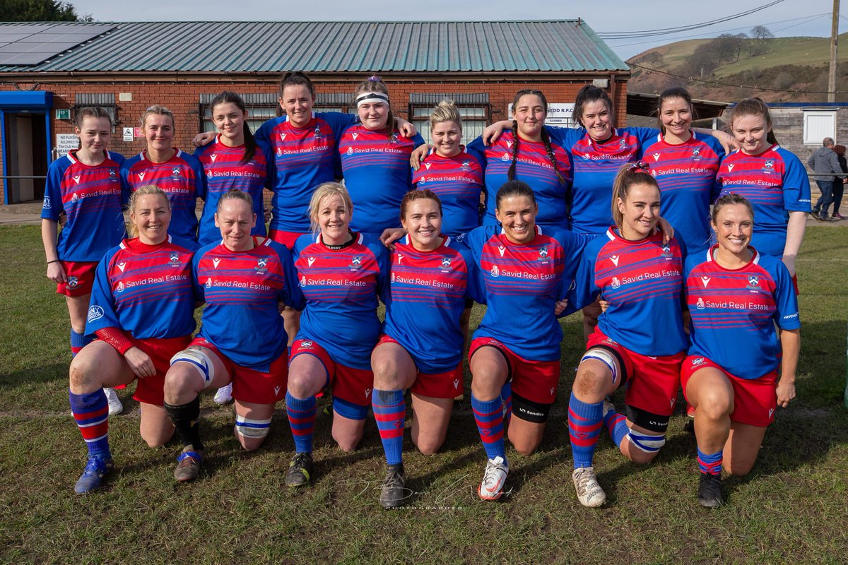 SRFC_Women's tweet photo. With International Women’s Day just passing.. 

We celebrated it in style and honoured it with 34. Yes 34!! Of our own players playing against each other as we continue preparation for the Bowl Final at the Principality on March 30th. 

#letsgosirens https://t.co/zDsRwHi2lr