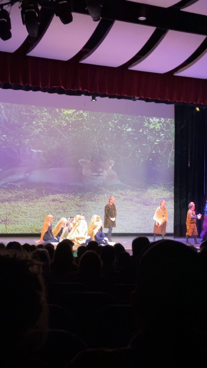 Shoutout to the <a href="/SouthNewton/">South Newton Schools</a> Drama Dept. Their version of Lion King Jr. was absolutely awesome!!! Nothing makes me happier than seeing our youth succeed!