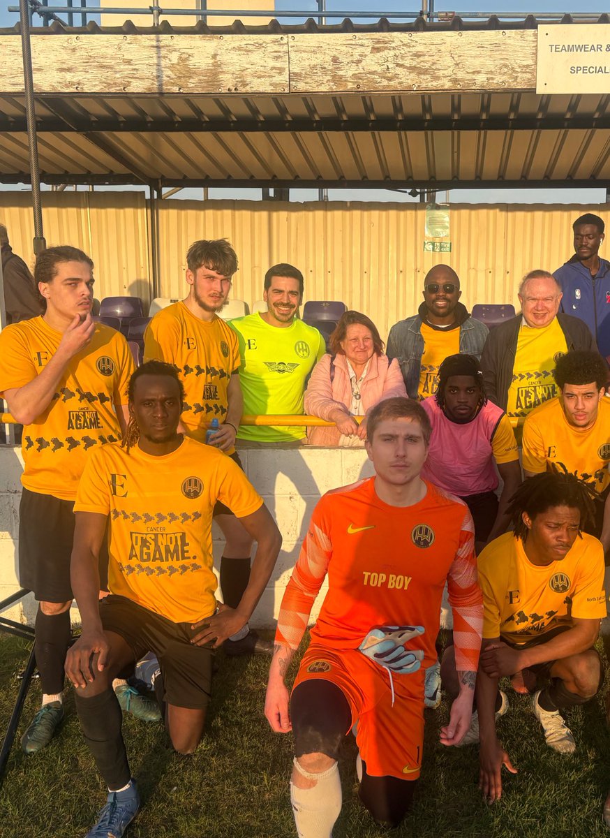 Great to be at the <a href="/HackneyWickFC/">Hackney Wick FC</a> v <a href="/HarlowTownFC/">Harlow Town FC</a> match with <a href="/HackneyLabour/">Hackney Labour</a> Cllr’s yesterday ⚽🏟️ 
Tough game &amp; disappointing result, but proud of the team’s effort. 
We remain optimistic! 🤞🏿💛⚫ 
Grassroots football is at the heart of Hackney—proud to back the #Wickers! 🙌🏿⚽