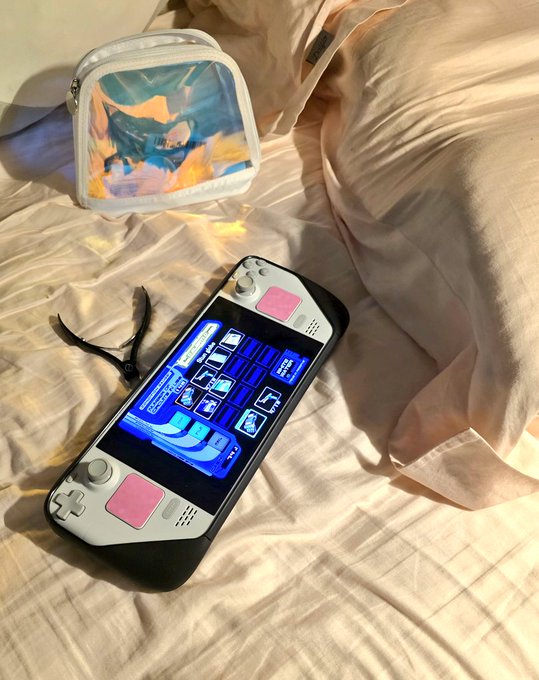 Watch Ruby's leaked NSFW photo on TwXstars