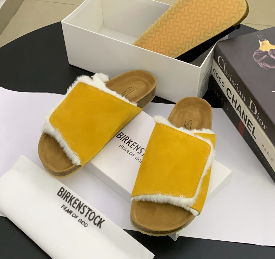 ChiwearsStore's tweet image. *SOMETHING NEW 🔥…* #NUDE

*#NotTheRegular* 

BIRKENSTOCK x STUSSY - SLIDE

Size: 40-46

Comes with complete packaging…