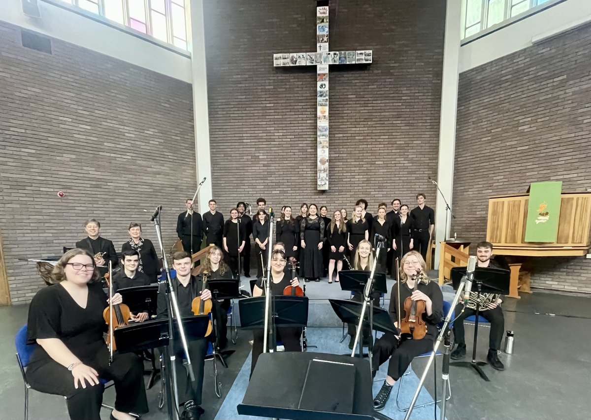 Christopher Wiley (@dr_chris_wiley) on Twitter photo has played oboe, oboe d'amore, and cor anglais in the <a href="/UniOfSurrey/">University of Surrey</a> Chamber Choir and Orchestra concert at Guildford United Reformed Church, in a programme including J.S. Bach's Cantata No. 144 and Brandenburg Concerto No. 2, and pieces by Mozart, Mahler, and others. <a href="/SurreyDMM/">Surrey Music_Media</a> has played oboe, oboe d'amore, and cor anglais in the <a href="/UniOfSurrey/">University of Surrey</a> Chamber Choir and Orchestra concert at Guildford United Reformed Church, in a programme including J.S. Bach's Cantata No. 144 and Brandenburg Concerto No. 2, and pieces by Mozart, Mahler, and others. <a href="/SurreyDMM/">Surrey Music_Media</a>