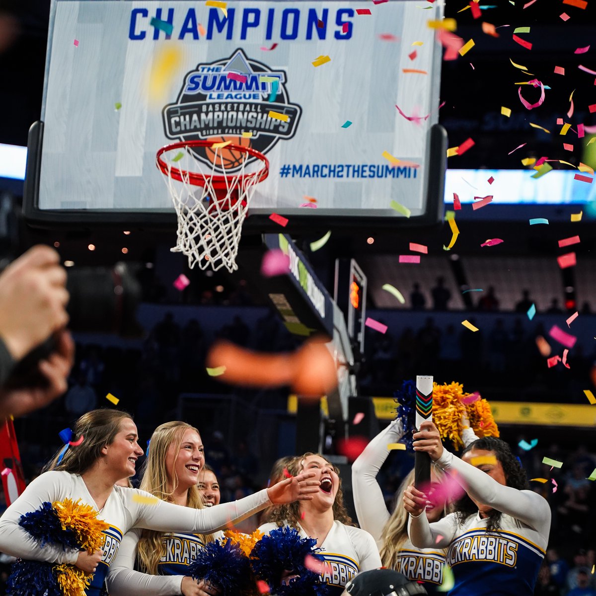 South Dakota State Jackrabbits tweet media