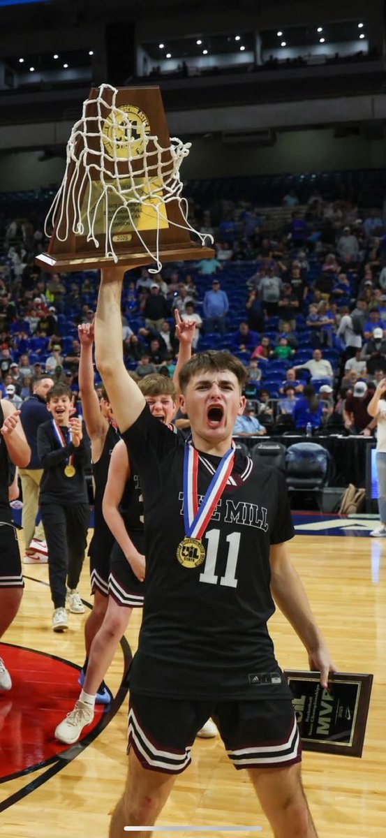 This guy never missed a game 7-12 grade and he only missed 1 practice during the period his sr yr for a sr day(he and his girl planned it) 🤣🤣never missed an after school practice! He gets up more shots than NBA dudes! THE DUDE

My guy for life! Love ya kiddo! 

THE JAK KINDER!