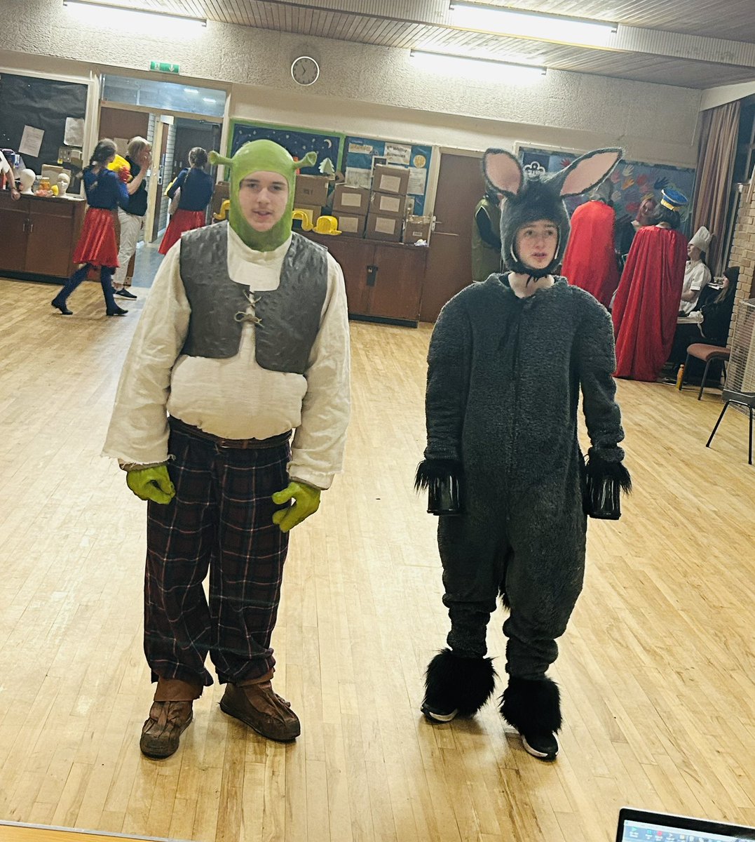 epmtc's tweet image. Today was costume call for Shrek!! 💚