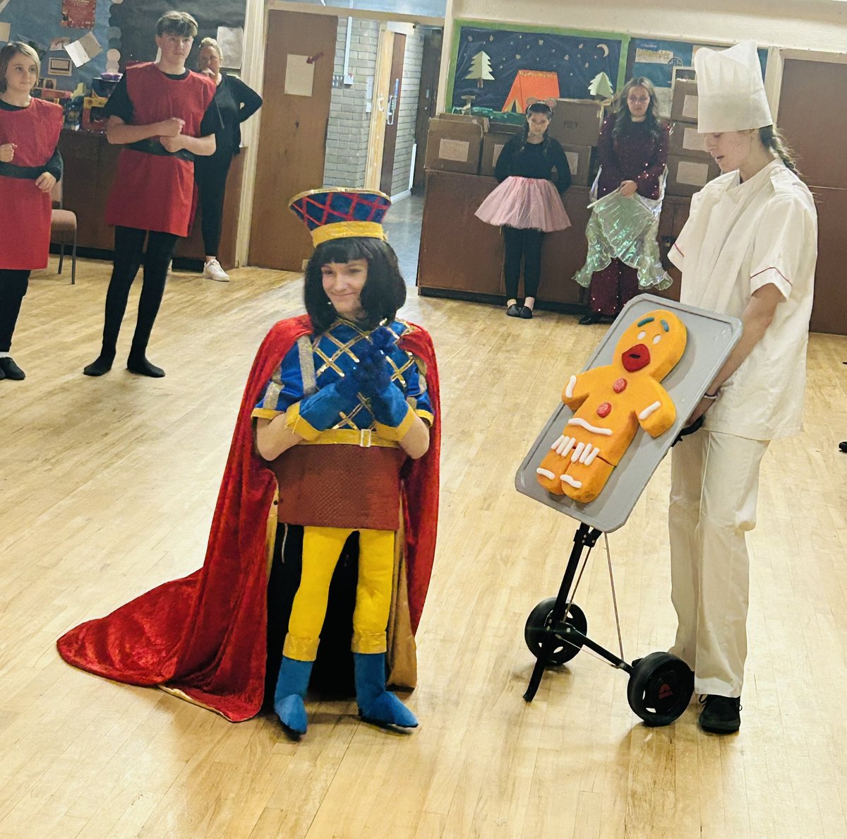 epmtc's tweet image. Today was costume call for Shrek!! 💚