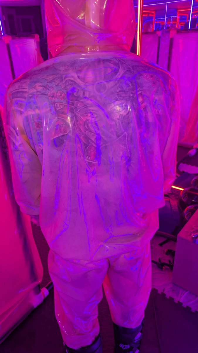 _hazzy1_'s tweet image. Natural color latex and tattoos 🫠 I love it so much 🤩