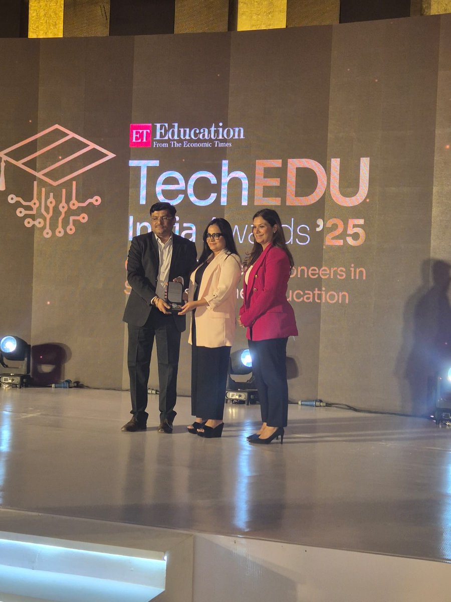 Prometheus_Edu's tweet image. We are thrilled to announce that Prometheus School has been honored with the prestigious title of &quot;Outstanding Standalone School in Tech Practices&quot; at the Economic Times Education TechEDU India Awards! 🎉

#PrometheusSchool #ShapingTheFuture #ExcellenceInEducation #ProudMoment