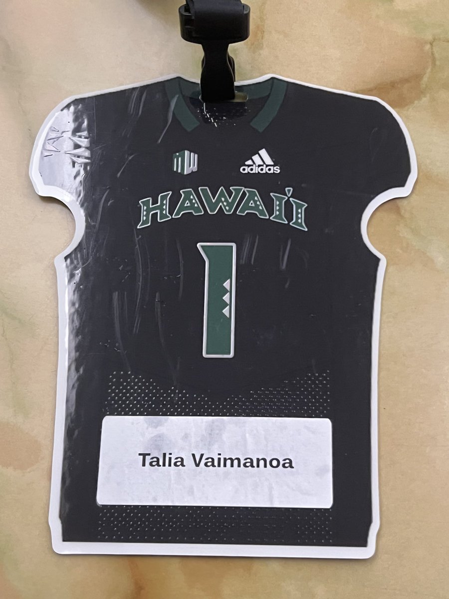 talia_vaimaona's tweet image. Thank you for the invite to the Spring Game! #BRADDAHOOD @CoachTimmyChang @CoachCBhawaii