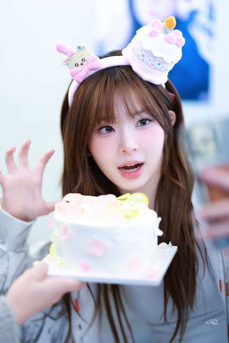 250310 
#春と共に訪れるとね 
#코토네 #KOTONE #コトネ