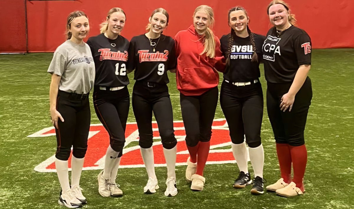 To all our senior softball players:
Your last winter practice is in the books, and we couldn’t be prouder. The hard work, dedication, and passion you’ve shown will carry you far. Trust in your training, give it your all, be a good teammate/mentor and enjoy every moment!