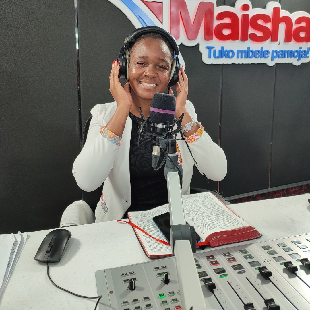 Radio Maisha (@radiomaisha) on Twitter photo Safari na <a href="/MmboneMercy1/">Mmbone Mercy</a> from 4am-6am #SafariNaMercyMmbone #RadioZaidiYaRadio
Watch us live on radiomaisha.co.ke Safari na <a href="/MmboneMercy1/">Mmbone Mercy</a> from 4am-6am #SafariNaMercyMmbone #RadioZaidiYaRadio
Watch us live on radiomaisha.co.ke