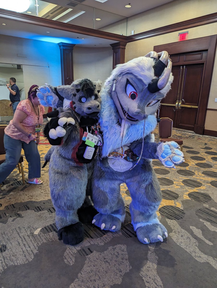 ScamperAnglDerg's tweet photo. The only photos I have from @FurtheMore are of me together with @Old_Chains . Thank you for trusting me to give you Uppies!!! https://t.co/0a9N1ndO8K