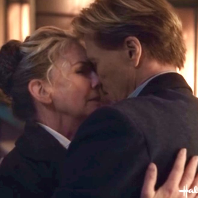 Bill, can you and Georgie make this work?  We approve.  You deserve love.  #hearties #melissagilbert #wcth <a href="/hallmarkchannel/">Hallmark Channel</a> #billavery Do we have a ship name for them?