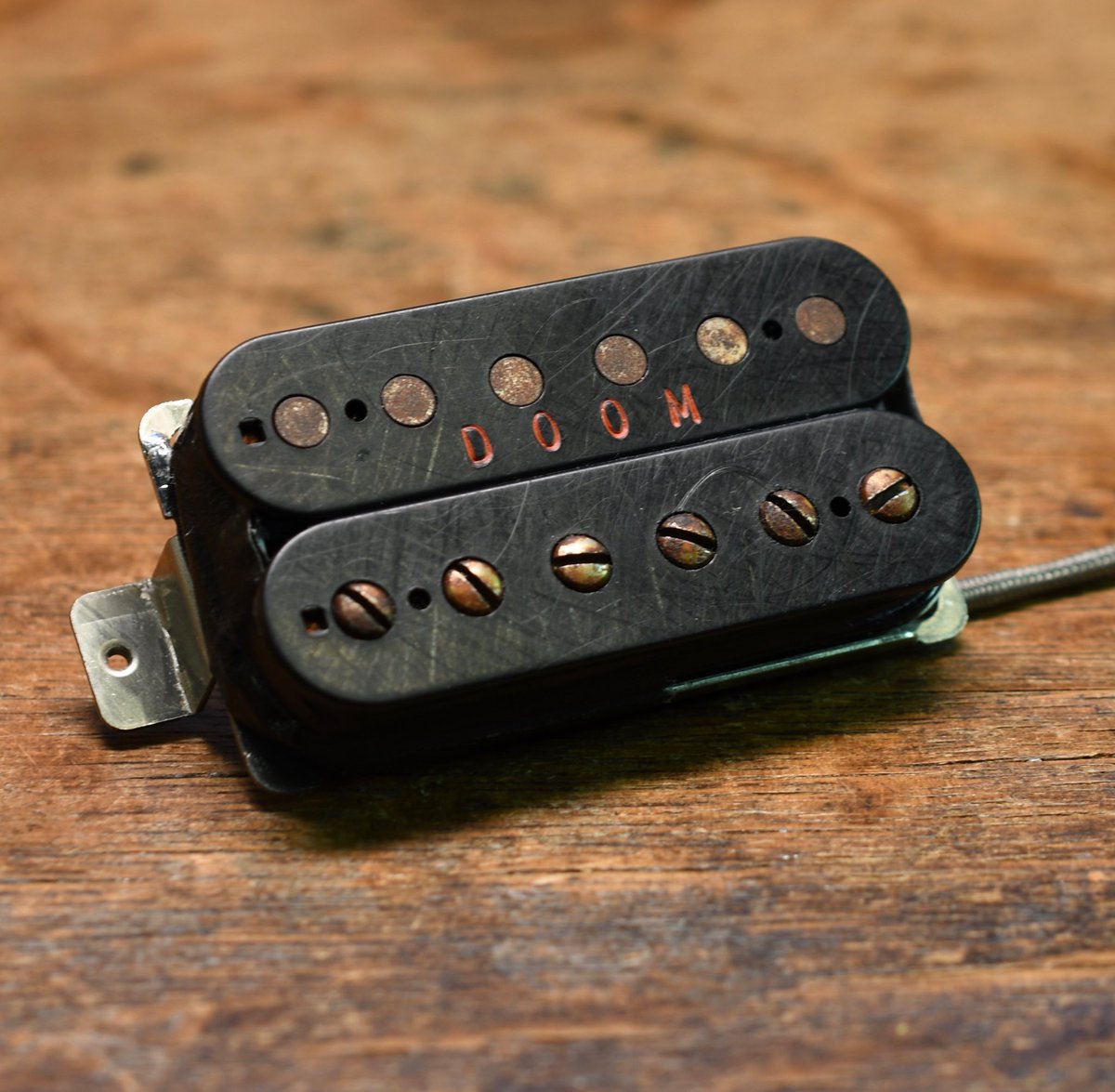 The DOOM Humbucker, the power of Alnico 8.  Be reminded of greatness every time you play guitar.
#doombucker #doommetal #doomguitar #wartorn #alnico #alnico8 #humbucker #arcaneinc #overeound #arcanehumbucker #guitar #customguitar #doom #boutiqueguitar #arcanedoom #doomhumbucker