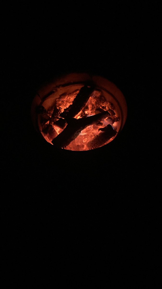 Bmh1winHill's tweet image. The Moon over Lake Hatchineha, Central Florida tonight! #SpringForwardFallBack😉🤙🏽😎🏝