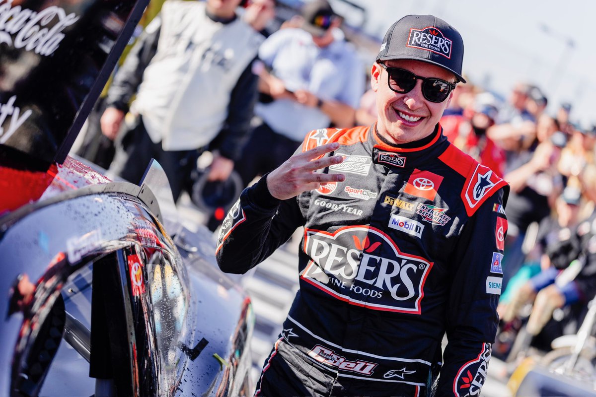 CBellRacing's tweet image. We’re not gonna win them all….but we’re damn sure gonna try! Love this team! Resers Dub!
#teamtoyota