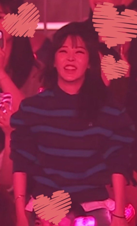 byulbyule2's tweet photo. 문별이에게 성장이란 뭘까
그냥 평생 깅깅해라 https://t.co/TjYak6gi9t