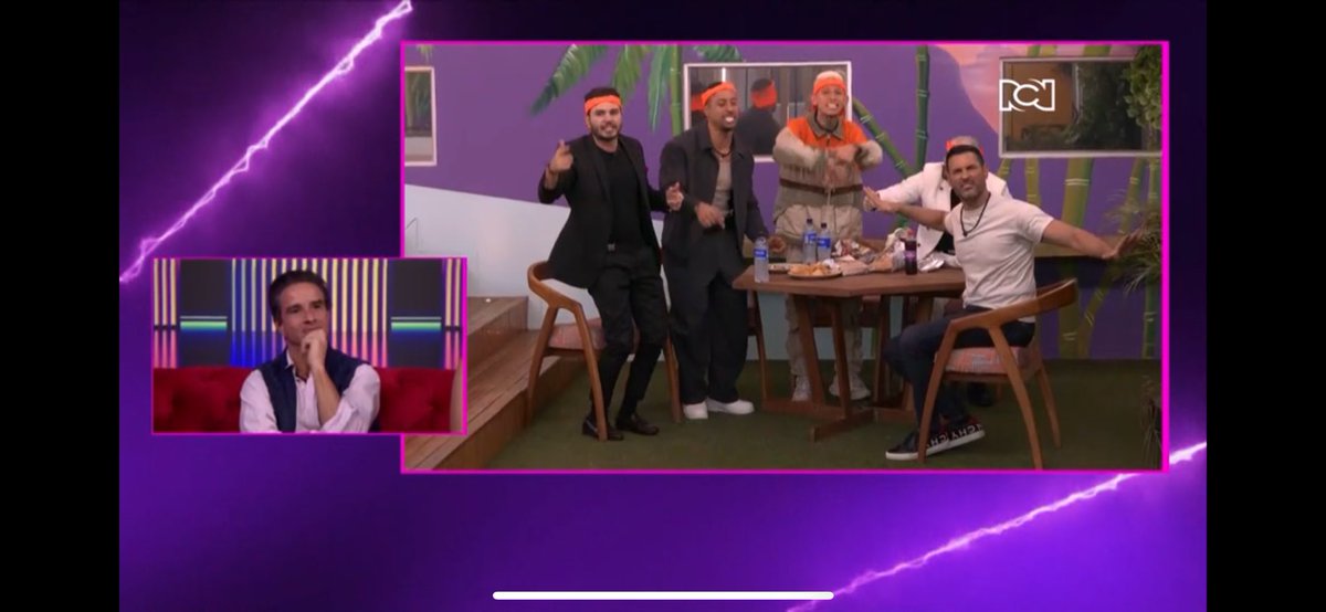 lau___chat's tweet photo. No les pasa que ya les da cringe y se hartan de este grupo? La ridiculez en pasta  #LaCasaDeLosFamososCol https://t.co/lFV4hhUMwE