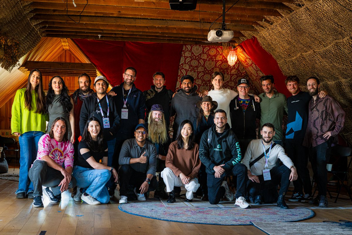 ETHDenver Wrap! 

<a href="/B4GSummit/">Blockchain4Good</a> team members hosted, presented, &amp; engaged with the social innovation community, like:

💫Kicked off <a href="/Aura_Sci/">AuraSci</a> Public Goods side event
💫Co-hosted our ETH4Good Impact Brunch with <a href="/UNDPEurasia/">UNDP Eurasia</a>  AltFinLab
💫Announced registration for the <a href="/B4GSummit/">Blockchain4Good</a> 2025