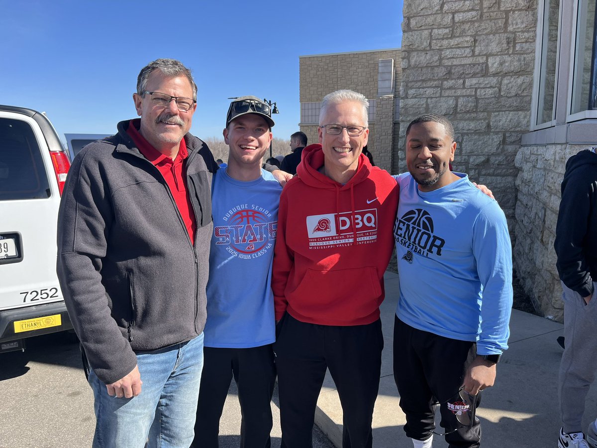 DubSeniorBball's tweet image. See you at the Well! #RamFam