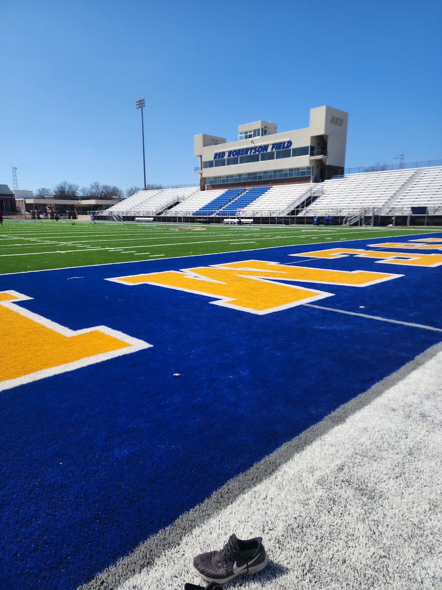 Will_james35's tweet image. Couldn't be more thankful for the coaching staff at @Norsemen_FB for the amazing combine today! Blessed to learn and perform infront of an amazing coaching staff and great group of guys!!