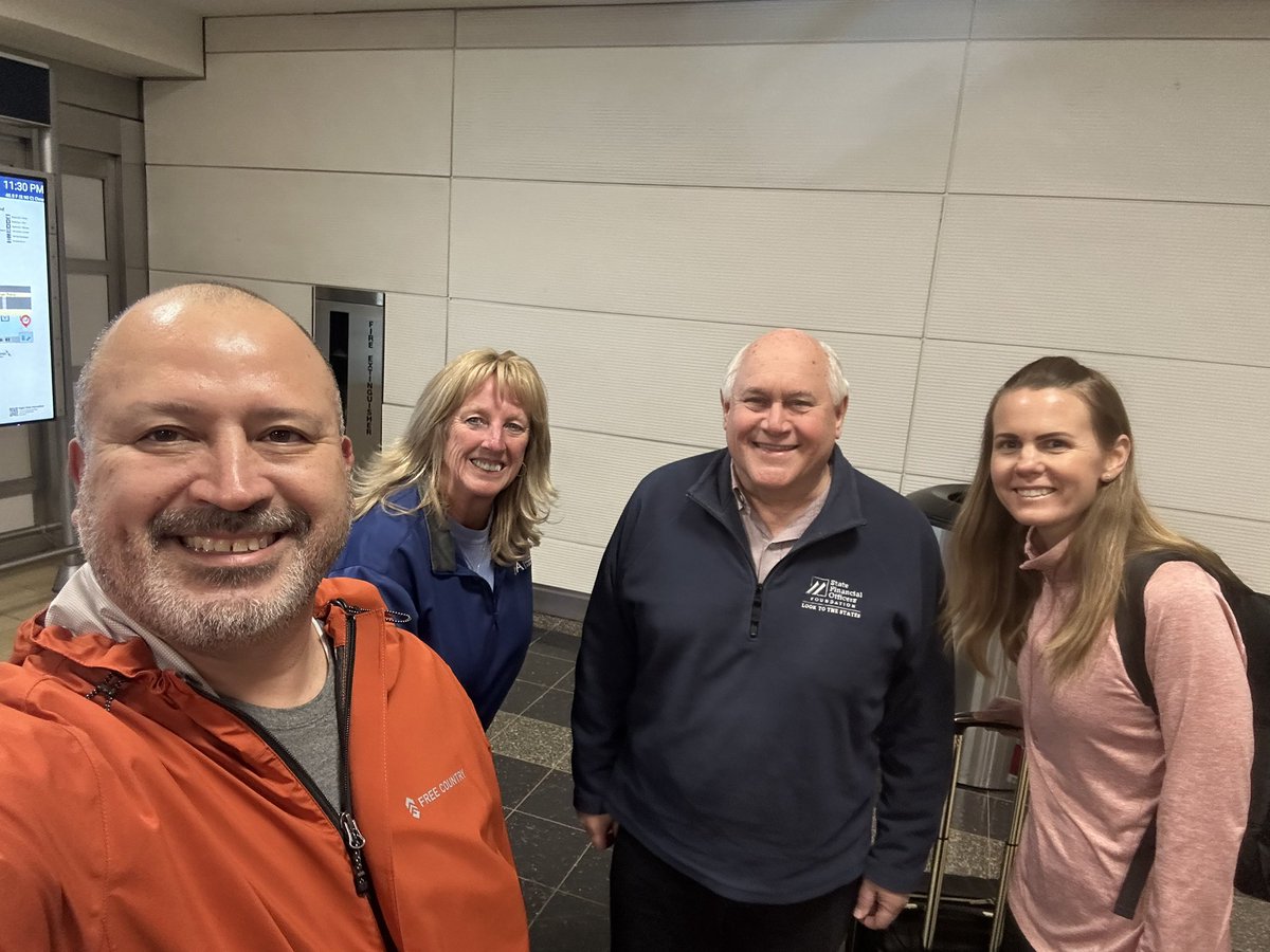 Thank you, <a href="/RepRonEstes/">Rep. Ron Estes</a>, for taking the time to visit with us. Even if it’s brief conversations like those in an airport. We appreciate you recognizing the great work our teachers are doing and the incredible students in Kansas schools! 
<a href="/KSPrincipals/">KSPrincipals</a> <a href="/NASSP/">National Assoc. of Secondary School Principals</a> <a href="/NAESP/">National Assoc. of Elementary School Principals</a>#NSLAC2025