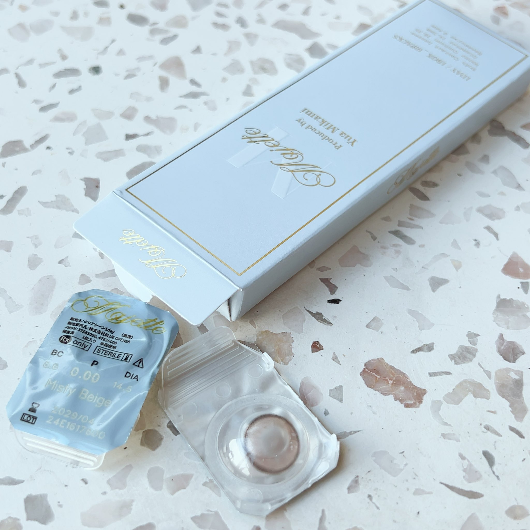 三上悠亜 Majette 発売記念 チェキ 直筆サイン入り m*n様 三上悠亜 Majette 発売記念 直筆サイン入り チェキ