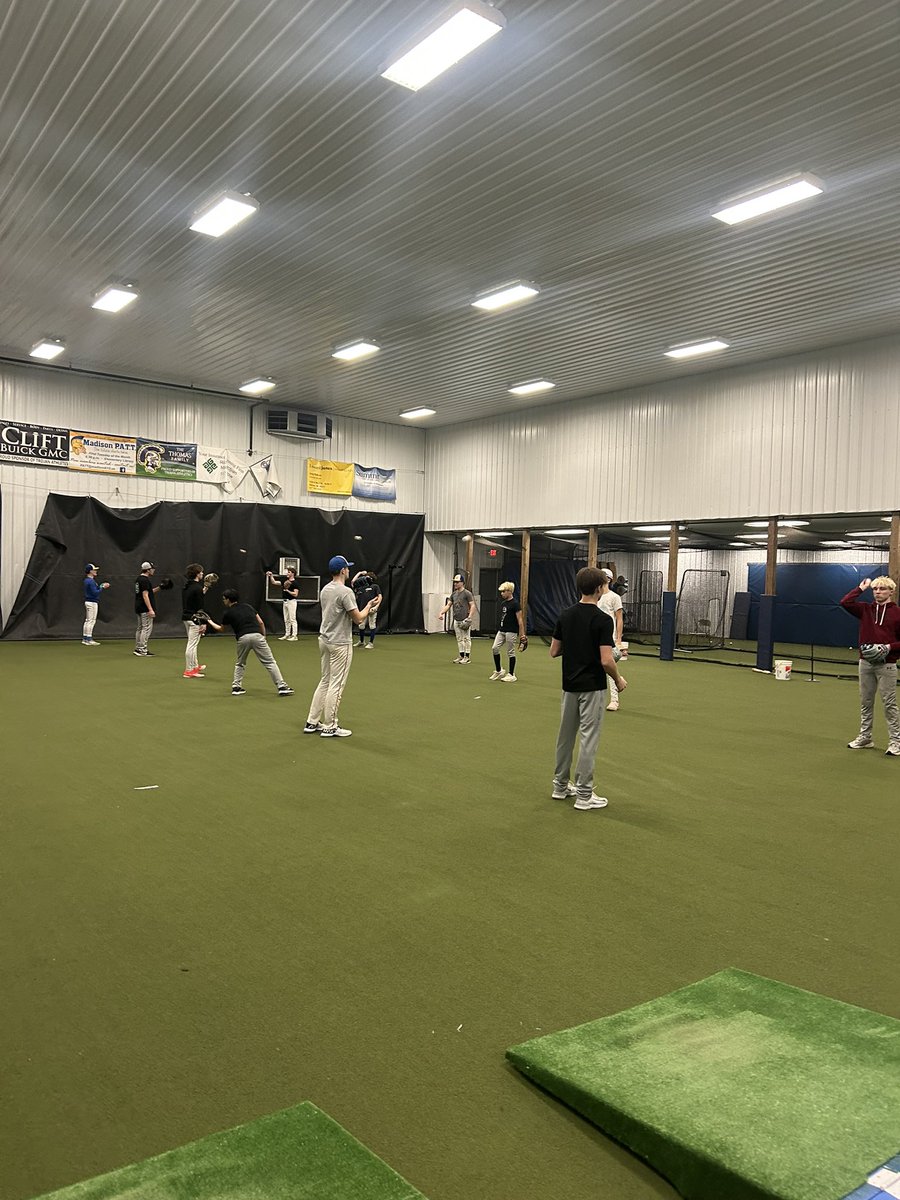 Mad_Baseball's tweet image. 2025 is on the clock