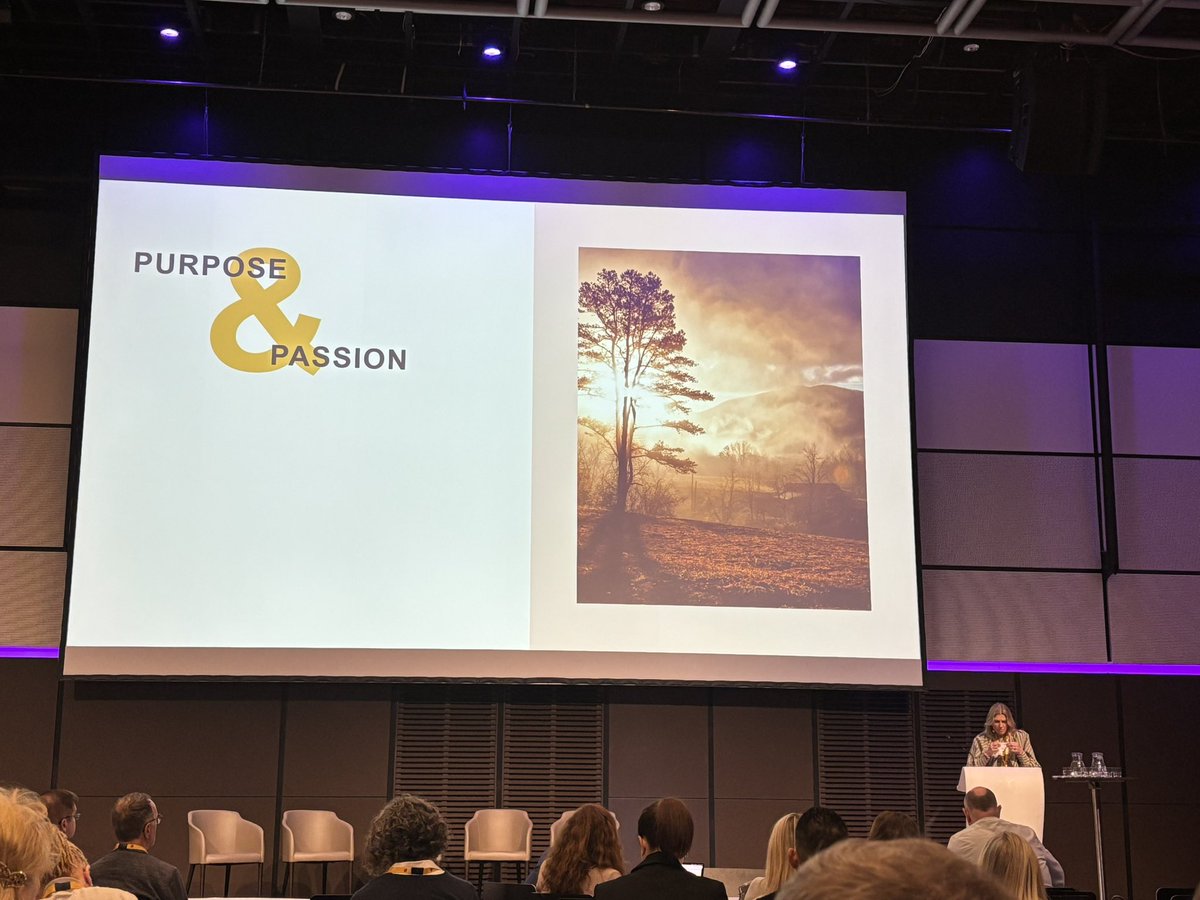 Lisa Kidd (@lisakidd22) on Twitter photo Living with purpose, passion, living creatively and discovery, leading life the way you want. Key messages from <a href="/staciebroek/">Stacie Broek</a> on #lifeafterstroke #ELASF2025 Living with purpose, passion, living creatively and discovery, leading life the way you want. Key messages from <a href="/staciebroek/">Stacie Broek</a> on #lifeafterstroke #ELASF2025