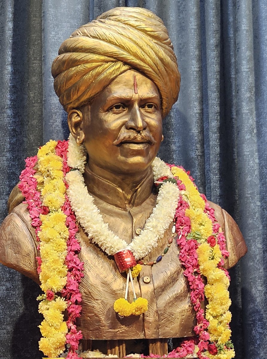 ಸಾಹಸ ಸಿಂಹ♥️

Follow 👉 @namtalkies 

#Namtalkies #drvishnuvardhan #sahasasimha #vishnudada