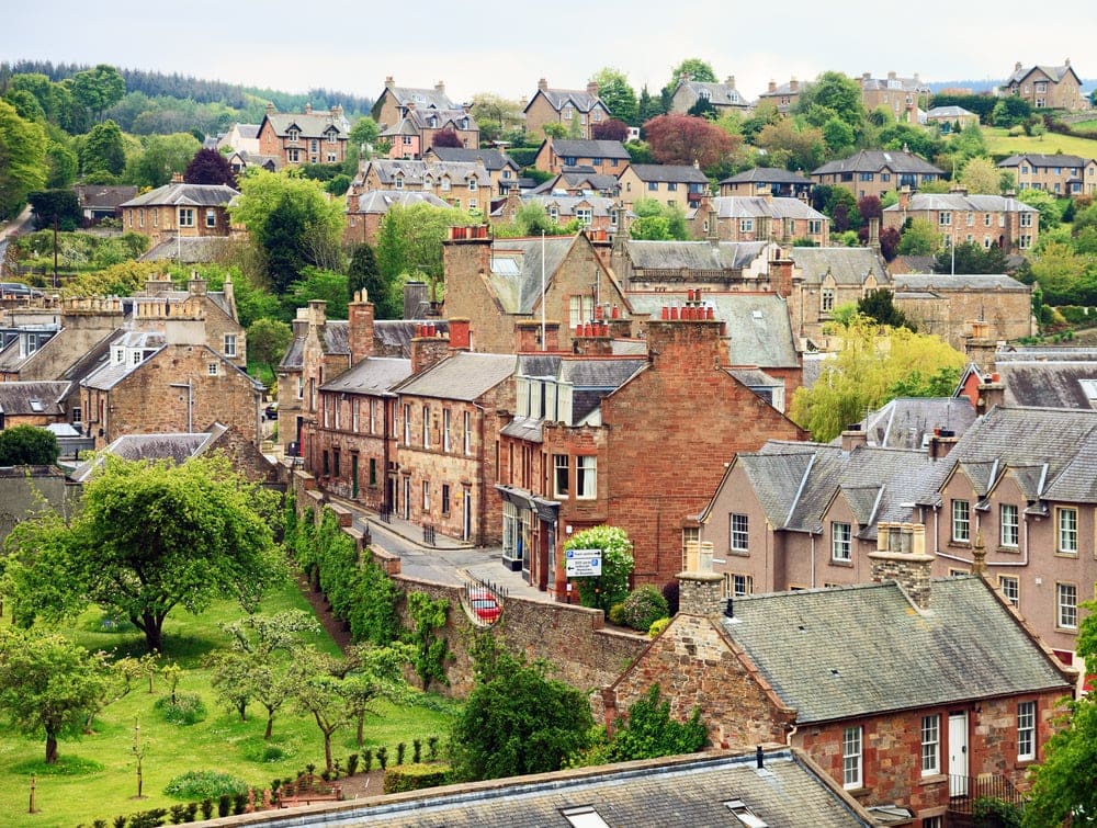 The  rise is another blow to Scottish landlords, but opportunities remain - propertywire.com/news/the-rise-…
