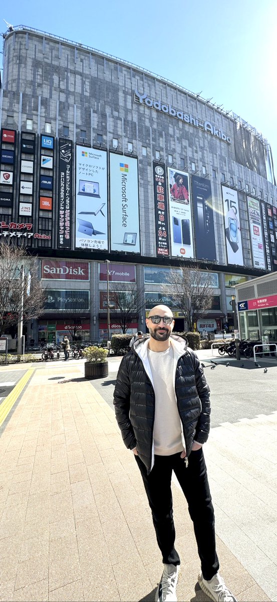 Kristineh tweet media