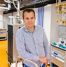 TU Delft (@tudelft) on Twitter photo 🎉<a href="/NWONieuws/">NWO Nieuws</a> has awarded a Vici grant of up to 1.5 million euros to four TU Delft researchers.
This will enable them to develop an innovative line of research and further expand their own research group for 5 years.
🔗edu.nl/4xf7h 🎉<a href="/NWONieuws/">NWO Nieuws</a> has awarded a Vici grant of up to 1.5 million euros to four TU Delft researchers.
This will enable them to develop an innovative line of research and further expand their own research group for 5 years.
🔗edu.nl/4xf7h