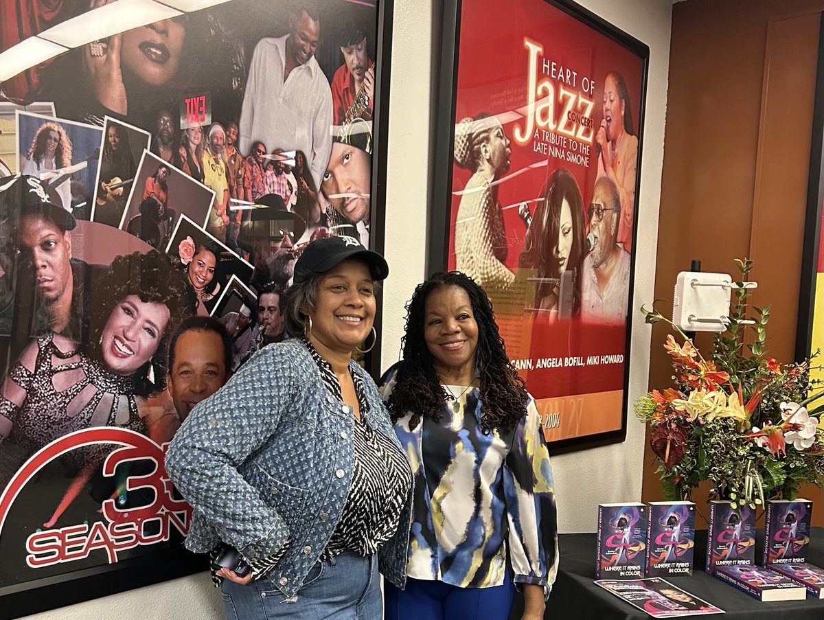 Janine Queen was one of 30 who engaged in a small but lively breakfast discussion with me at The Black  Academy of Arts and Letters in Dallas. The roundtable talk focused on my Afrofuturist novel, WHERE IT RAINS IN COLOR.