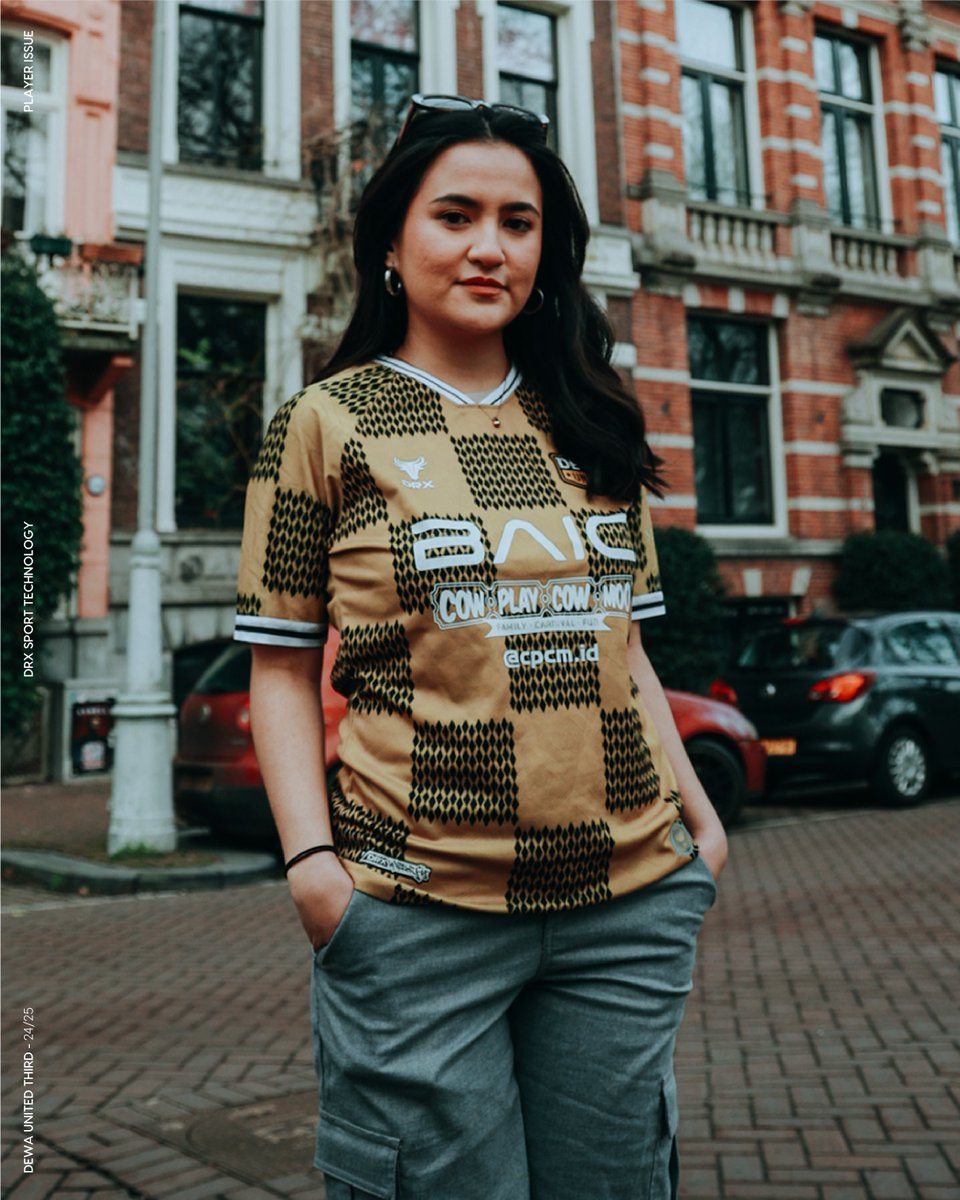 DRX Wear (@drxwear_id) on Twitter photo Where passion meets style, show your <a href="/dewaunitedfc_/">DEWA UNITED FC</a> pride and stand out anywhere!
DRX WearโDewa United Player Issue Version Home and Third Jersey.
Tersedia di DRX Wear official account Blibli, Shopee dan Tokopedia ๐
#DUFC #AnakDewa #BantenWarriors Where passion meets style, show your <a href="/dewaunitedfc_/">DEWA UNITED FC</a> pride and stand out anywhere!
DRX WearโDewa United Player Issue Version Home and Third Jersey.
Tersedia di DRX Wear official account Blibli, Shopee dan Tokopedia ๐
#DUFC #AnakDewa #BantenWarriors