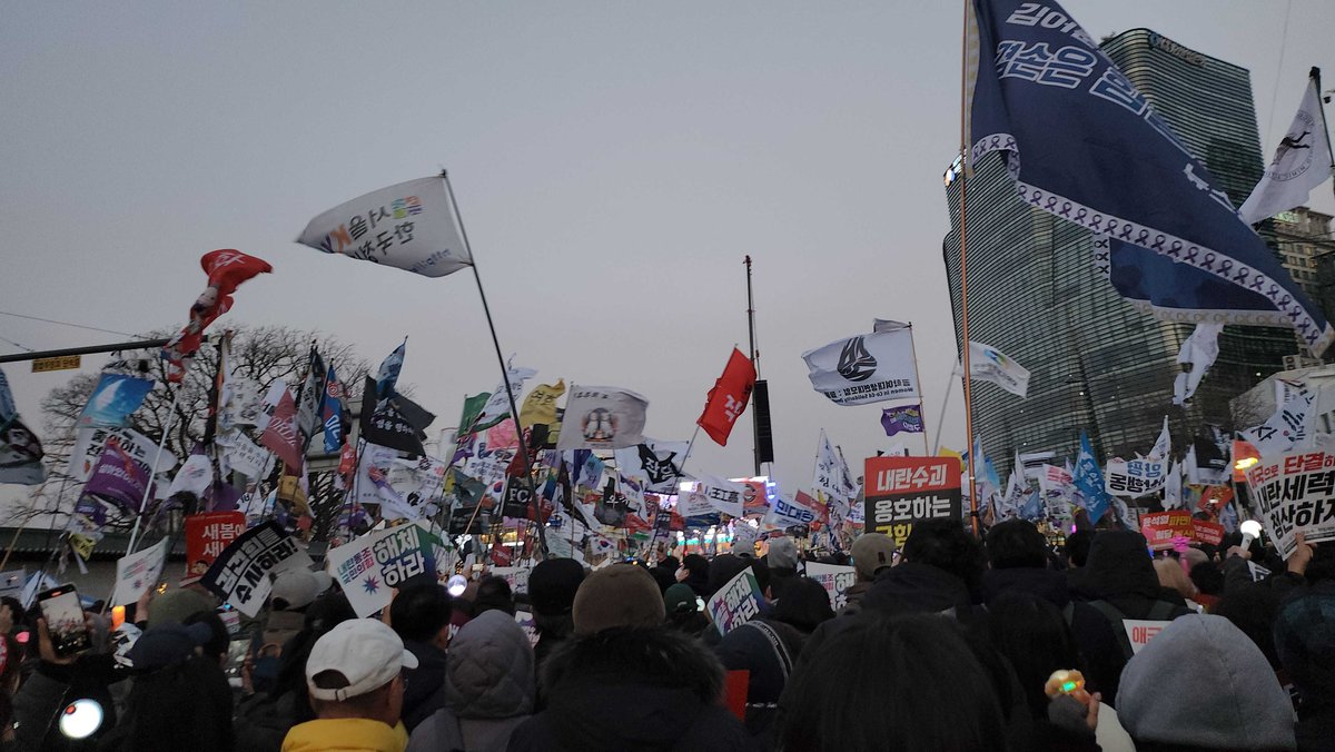 [연대] <3.8세계여성의날 기념 제40회 한국여성대회 >에 한국성폭력위기센터 활동가들도 참여하였습니다.