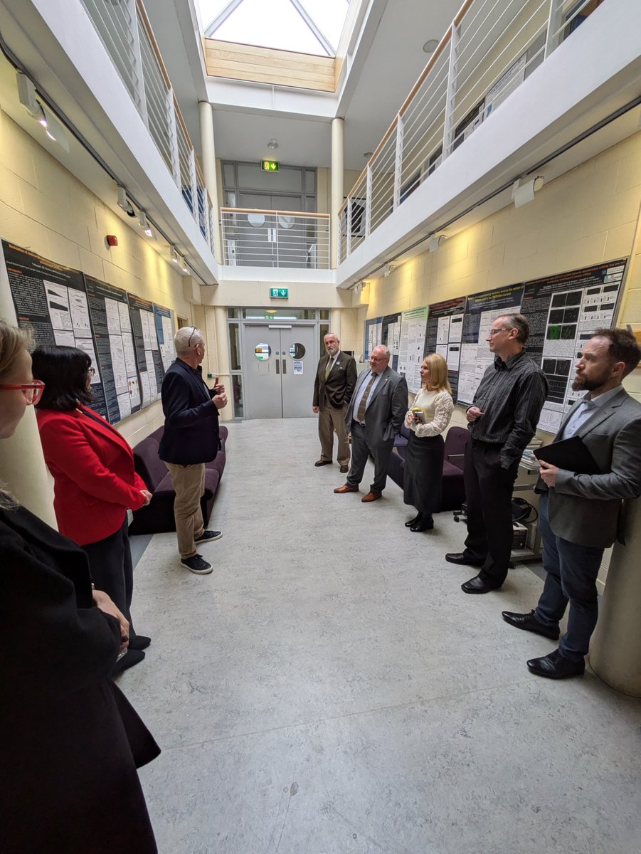 DavidHonys's tweet image. At the epicentre of the #Dublin – #Belfast economic corridor, we were hosted at Dundalk Institute of Technology, where we thoroughly discussed our roles in research and development as well as future 🇮🇪🤝🇨🇿 collaboration between @DkIT_ie and @Akademie_ved_CR institutes. DkIT…