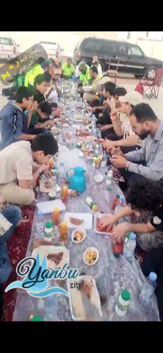 أقام @shebelyanbu يوم الأحد الموافق ٩من شهر رمضان المبارك إفطار صائم للجاليات المسلمة بحضور عدد من أعضاء <a href="/mushatyanbu_org/">جمعية مشاة ينبع</a> وعدد من أشبال ينبع و بحضور عدد مايقارب ٢٠٠ شخصا من الجاليات المسلمة باجواء أخوية جميلة

<a href="/MushatYanbu/">فريق مشاة وهايكنج ينبع التطوعي</a> 
<a href="/YanbuMashi/">فريق مشاة ينبع النسائي التطوعي</a> 
<a href="/Zumoroda_Yanbu/">فريق زمردة للمشي والهايكنج</a> 
#ينبع 
#ينبع_الصناعية